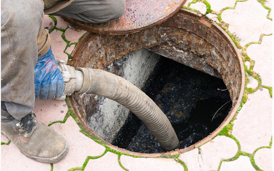 bouchon canalisation wc Livry-Gargan